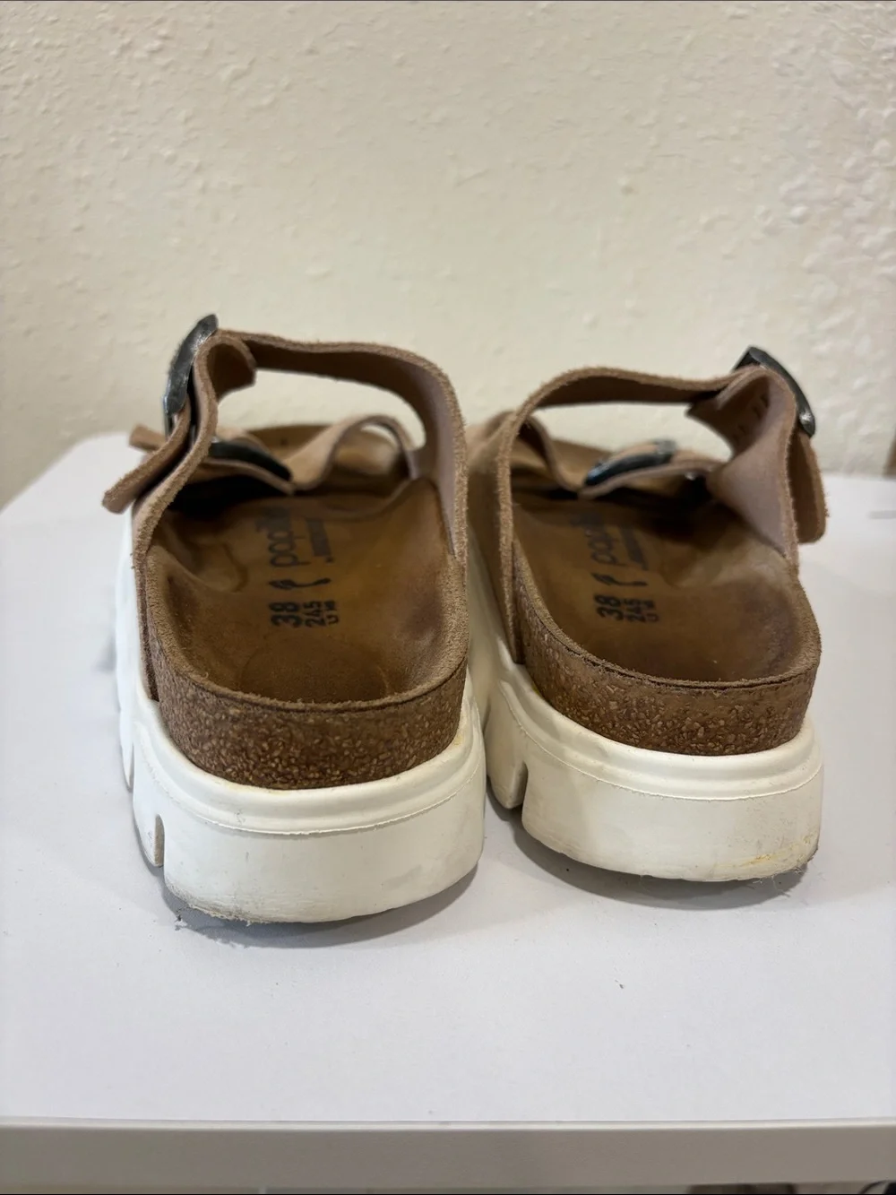 Birkenstock taupe suede